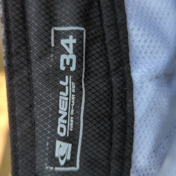 O’NEILL grey plaid hybrid shorts sz 34 - Picture 4 of 7